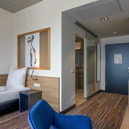 N+s Neumarkt Hotel 3*