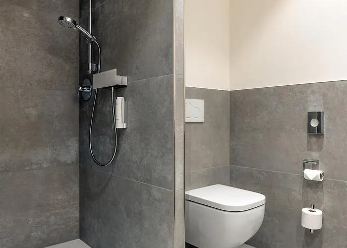 N+s Neumarkt 3* נוימרקט אין דר אוברפפלץ